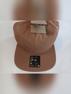 Air Jordan Pro Cap with Embroidered Logo New With Tag. Never Worn L/XL